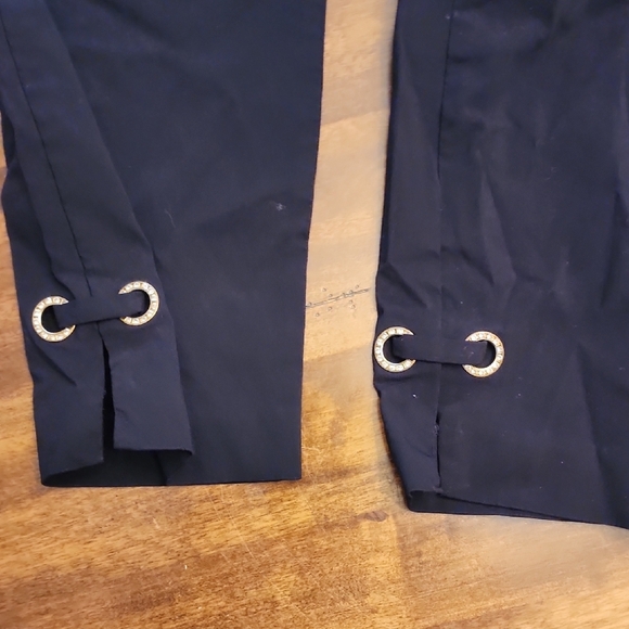 JM Collection Black Garment with Gold Label - Picture 3 of 3